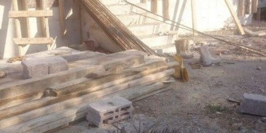 İnşaattan düşen işçi hayatını kaybetti