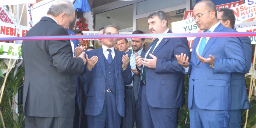Vakıf Katılım'ın Konya Şubesi hizmete açıldı