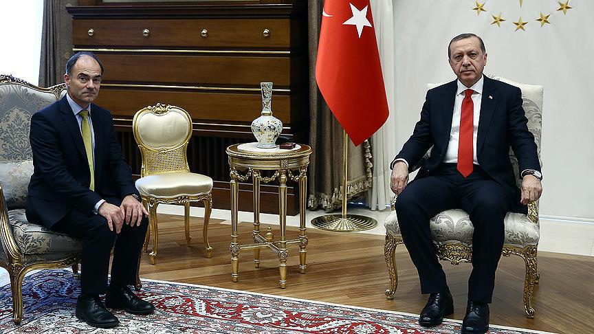 Erdoğan, Rolls-Royce CEO'su East'i kabul etti