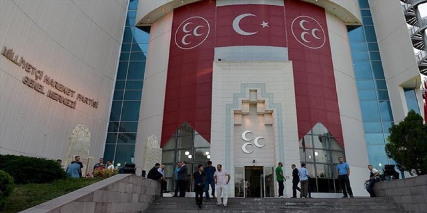 MHP Genel Merkezi yakınında silah sesleri