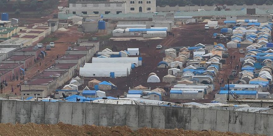 Atme çadır kentine bombalı saldırı: En az 20 kişi...