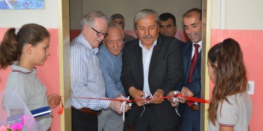 Hayırsever İşcan, Osmaneli’ye ikinci kütüphanesini kazandırdı