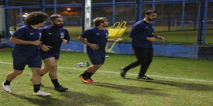 Adana Demirspor çalışmalara başladı