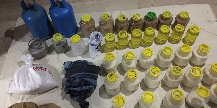 Sur'da bomba yapımında kullanılan malzemeler bulundu