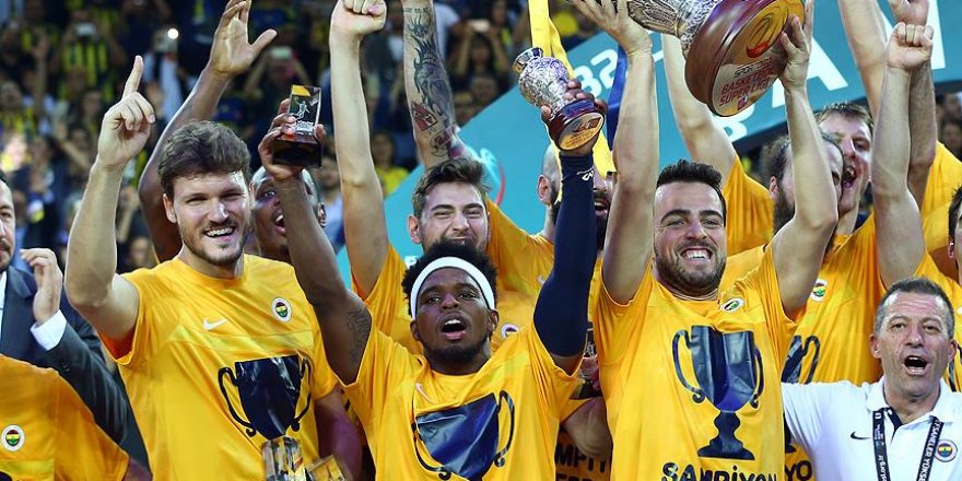 Fenerbahçe basketbolda sezona kupayla başlıyor