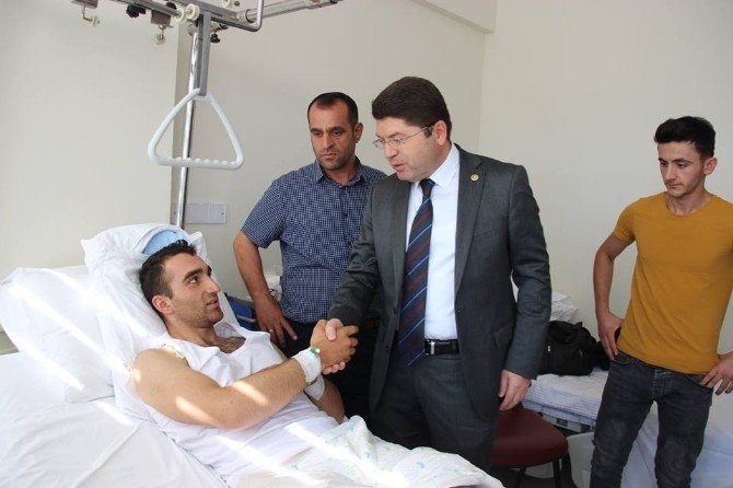 Milletvekili Tunç, yaralanan askerleri hastanede ziyaret etti