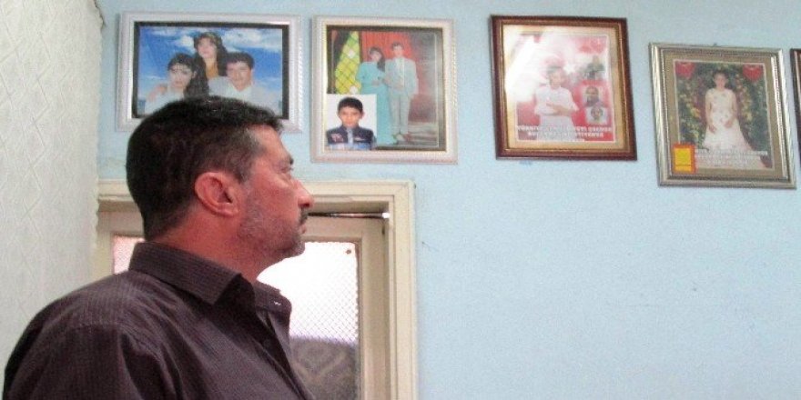 8 yıldır kayıp kızını aramaktan vazgeçmedi