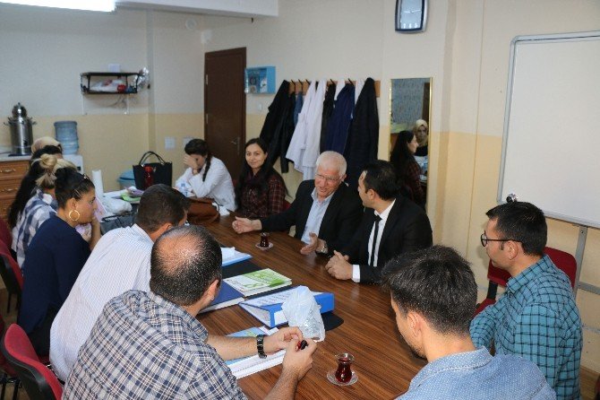 Başkan Millioğulları okul ziyaretlerine başladı