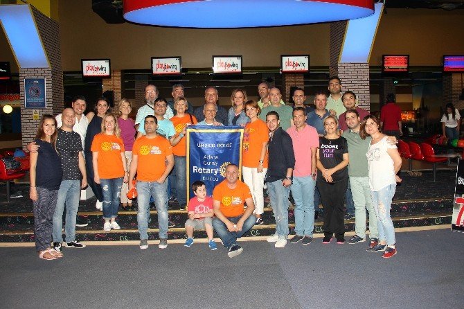 Bowling turnuvasında kazanan Altınokta Körler Derneği oldu