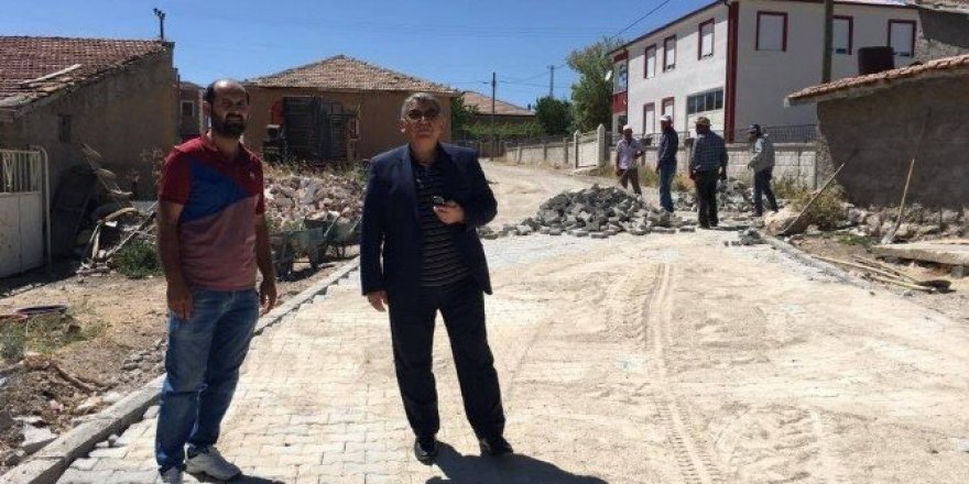 Yenifakılı Belediyesi 250 bin metrekare kilitli parke döşedi
