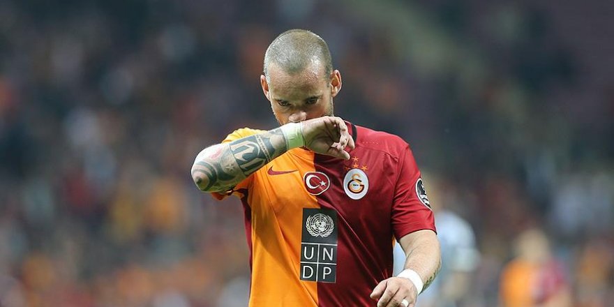 Sneijder Fransa maçında yok