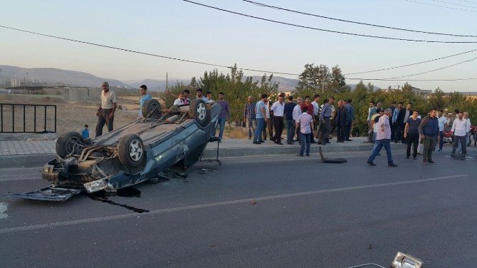 Adıyaman’da otomobil takla attı: 2 yaralı