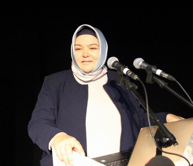 Cumhurbaşkanlığı Başdanışmanı Gürcan, Siyaset Akademisi’ne konuk oldu