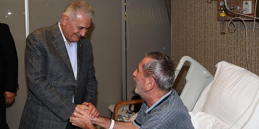 Başbakan Yıldırım, hasta ziyaretinde bulundu