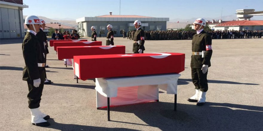 Şemdinli şehitleri memleketlerine uğurlandı