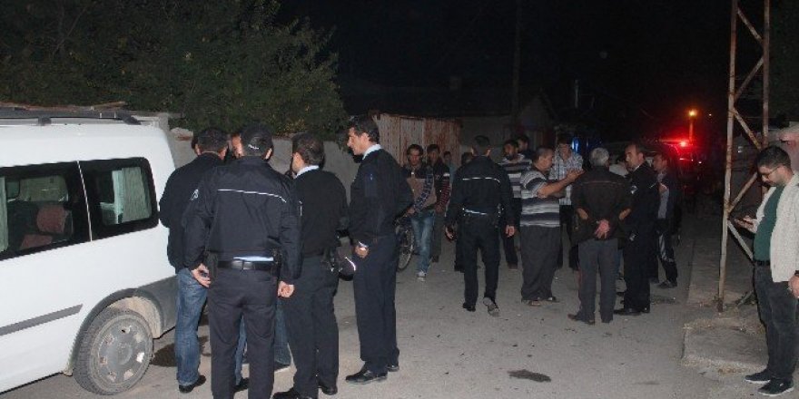 ’Evden çık’ diyen kuzenini silahla öldürdü