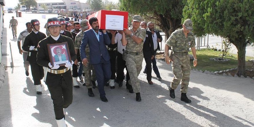 Şehit köy korucusu için tören düzenlendi