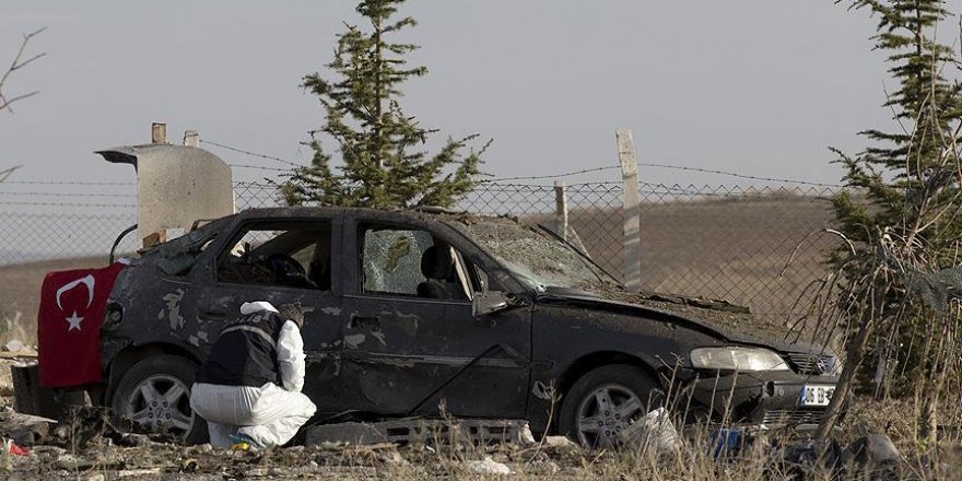Kendilerini patlatan canlı bombalar oraları hedef almış