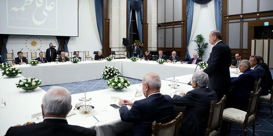 Cumhurbaşkanı Erdoğan'dan 10 Muharrem İftarı