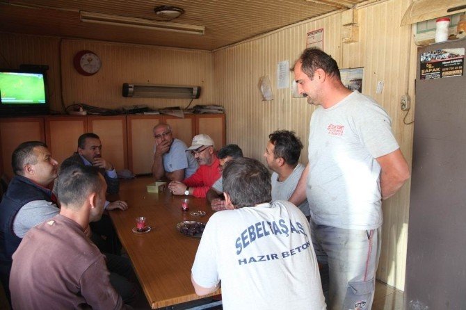 Başkan Tutal’dan beton santrali personeline ziyaret