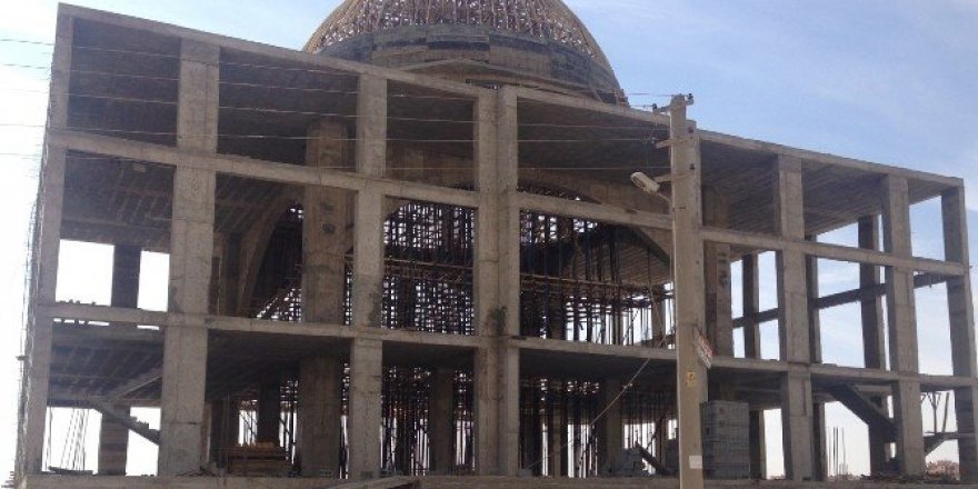 Mardin’de cami inşaatları sürüyor
