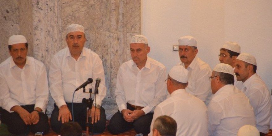 Tosya’da şehitler için mevlit okundu