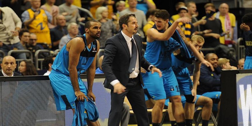 Ahmet Çakı EuroCup'a galibiyetle başladı
