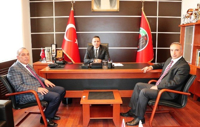 Karamercan’dan Baro Başkanı Aladağ’a ziyaret