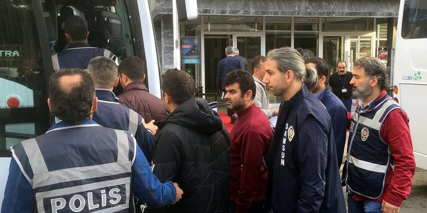 Samsun'da Bylock kullanan 50 öğretmen adliyede