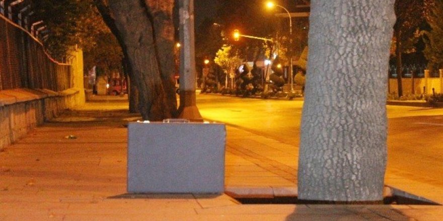 Konya’da şüpheli çanta fünye ile patlatıldı
