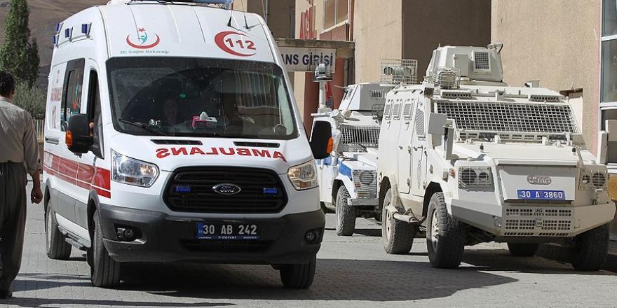 Hakkari'deki saldırıda yararlanan asker şehit oldu
