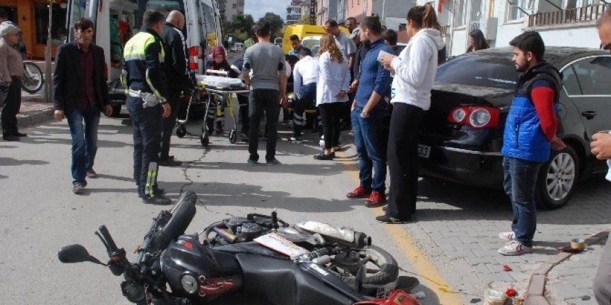 Motosikletli kurye ölümden döndü