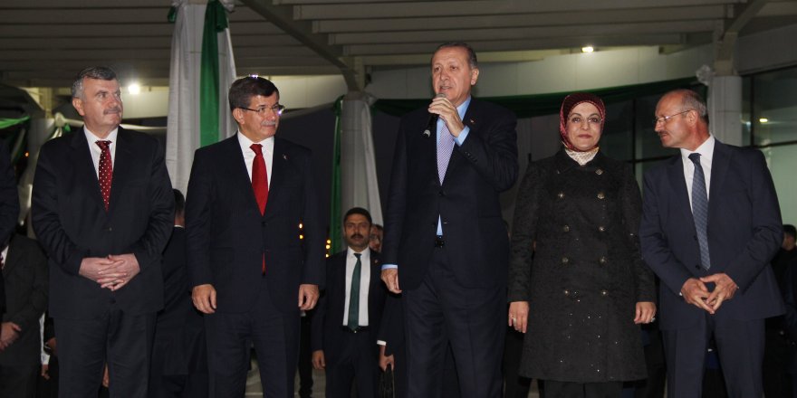 Erdoğan, Meram Belediyesi hizmet binasının açılışını yaptı