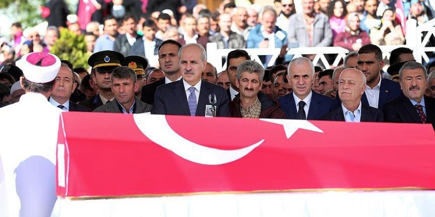 Şehit er Çamurlu son yolculuğuna uğurlandı