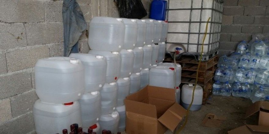 Portakal bahçesinde kaçak içki imalathanesi ortaya çıktı
