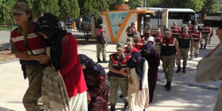 10 günlük gelin cinayetinde gözaltına alınan 9 kişi adliyeye sevk edildi