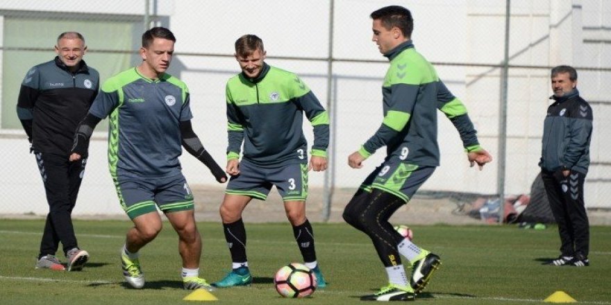 Konyaspor, Medipol Başakşehir maçı hazırlıklarını tamamladı