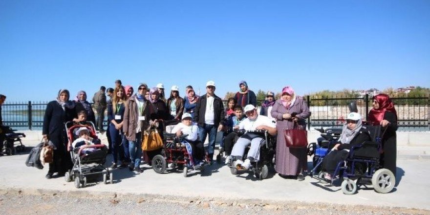 Beyşehir, engelli öğrencileri misafir etti