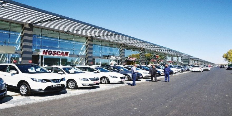 Oto galerilerinin çoğu taşındı, vatandaş memnun