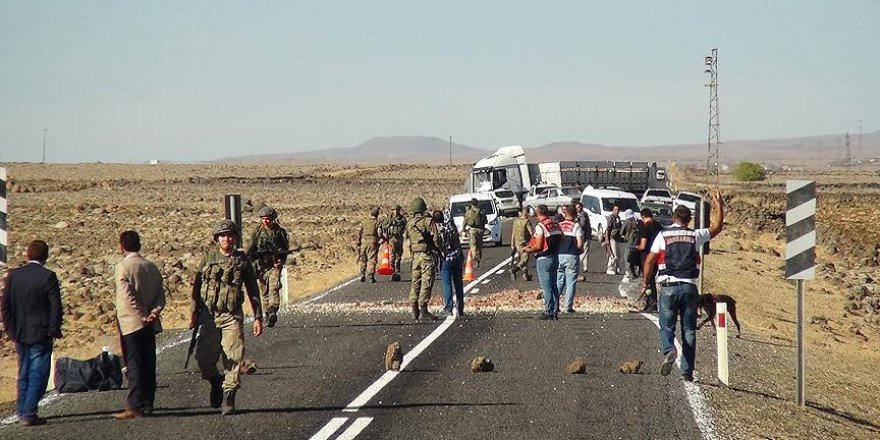 Şanlıurfa'da albayın içinde bulunduğu araca saldırı