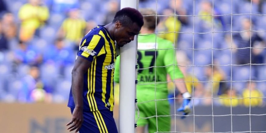 Kadıköy istifa sesleriyle inledi