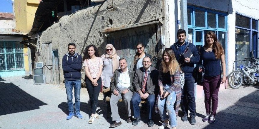 Amasya Üniversitesi öğrencileri Darende’de çalışma yaptı