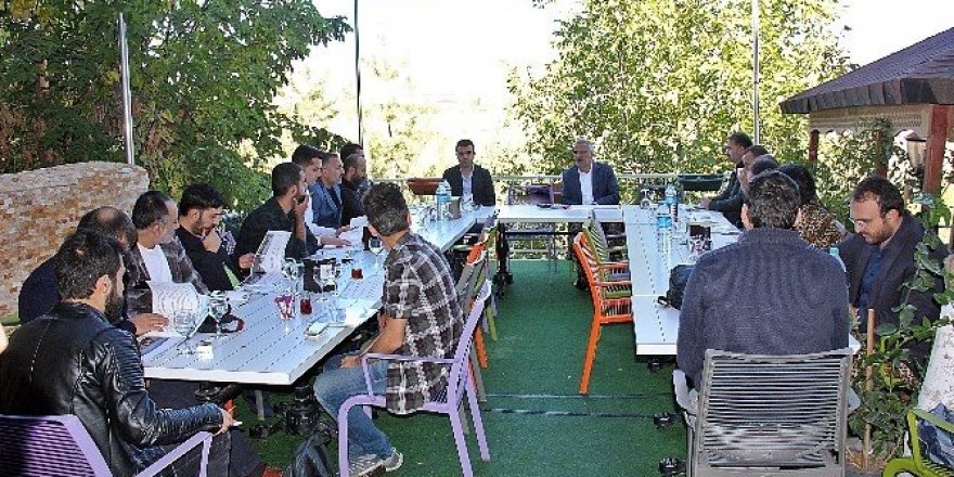 Barakazi çalışmaları değerlendirdi