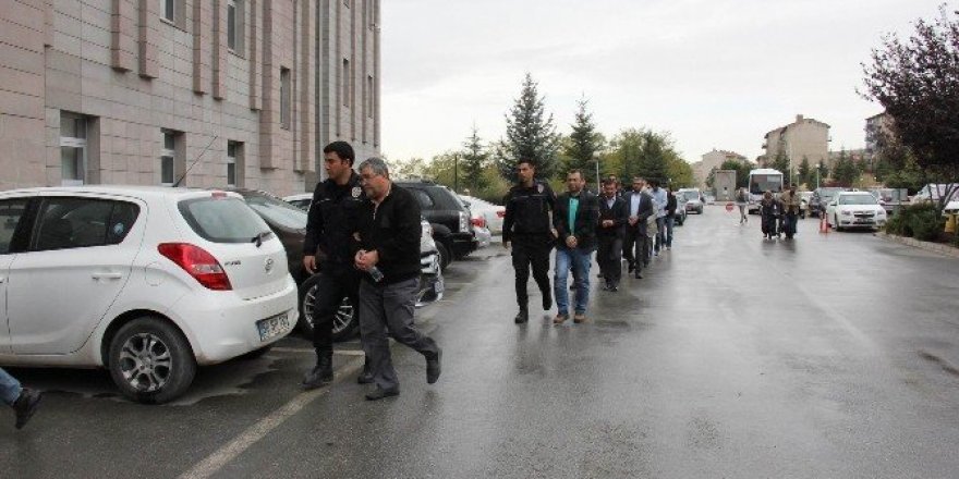 Bozok Üniversitesi’nde FETÖ operasyonu