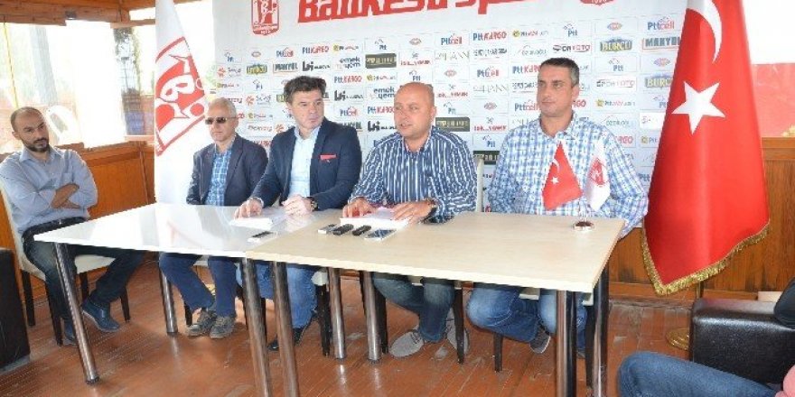 Balıkesirspor 50. yıl için kitap bastı