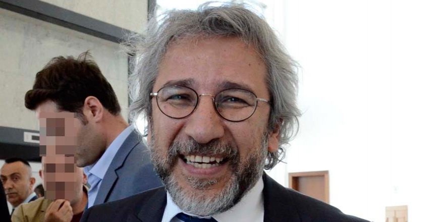 Can Dündar'a 'nöbetçi yayın yönetmenliği' davası