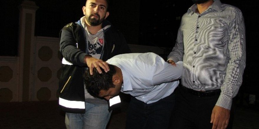 Dershaneler bölge sorumlusu öğrenci evinde yakalandı
