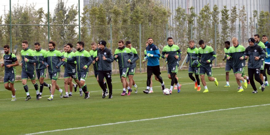 Konyaspor, Braga maçı hazırlıklarına başladı