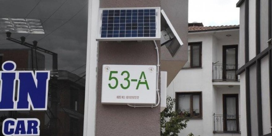 Güneş enerjili kapı numaraları geliyor