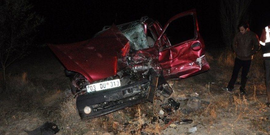 Afyonkarahisar’da trafik kazası: 3 ölü, 4 yaralı